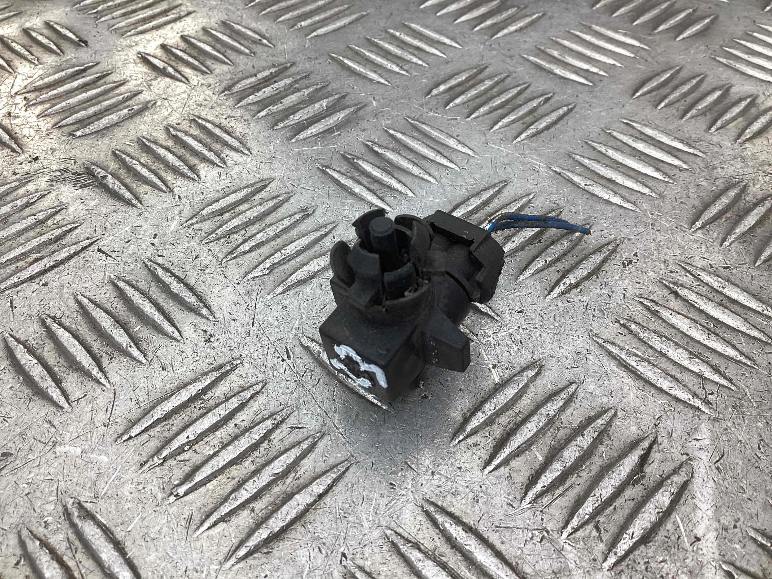 Датчик температуры Opel Vectra Vectra C 2005-2009 рестайлинг 2006 1,9 Дизель МКПП 6ст. Универсал.