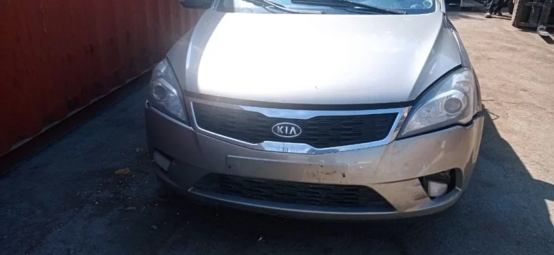 Лонжерон Kia Ceed 2012 646011H010 ED 1.6 G4FC, передний левый