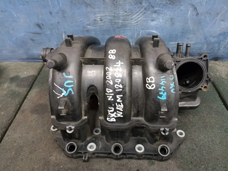 Коллектор впускной Seat Ibiza 2005 03E129711D 1.2 BXV