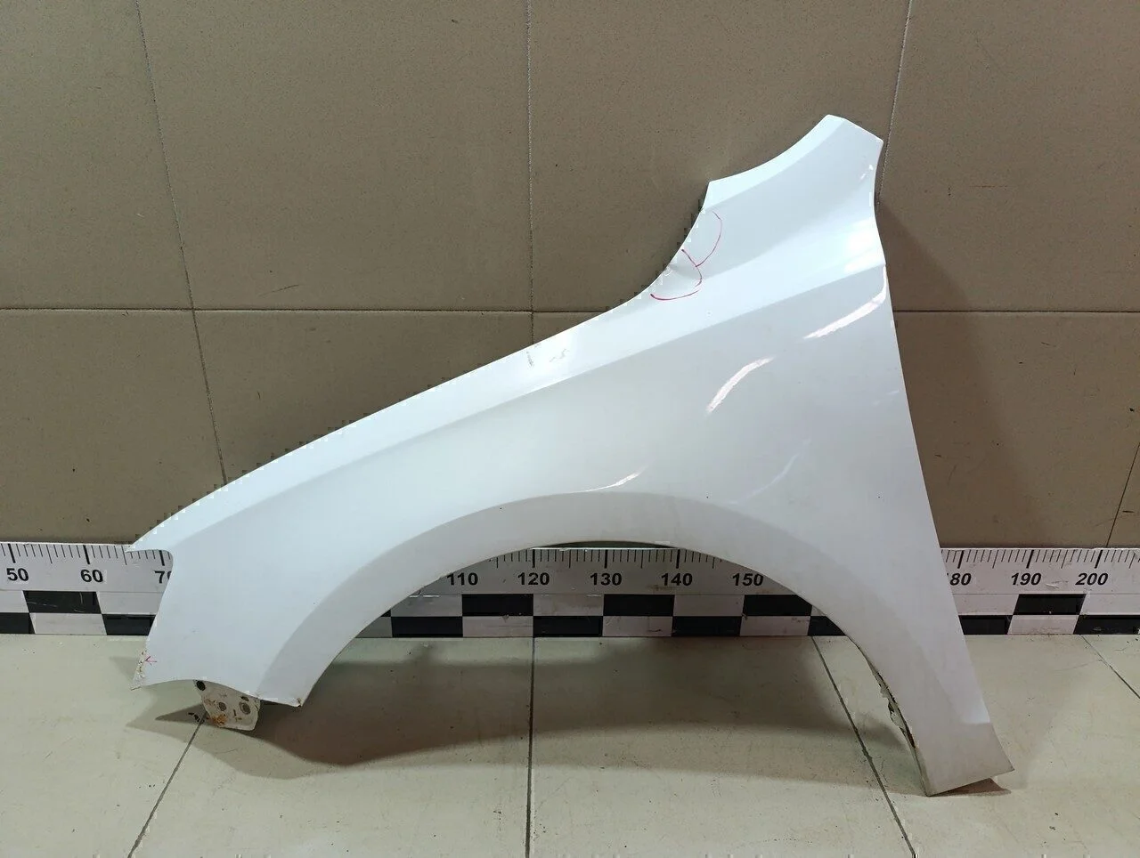 Крыло переднее левое Jetta 2011>