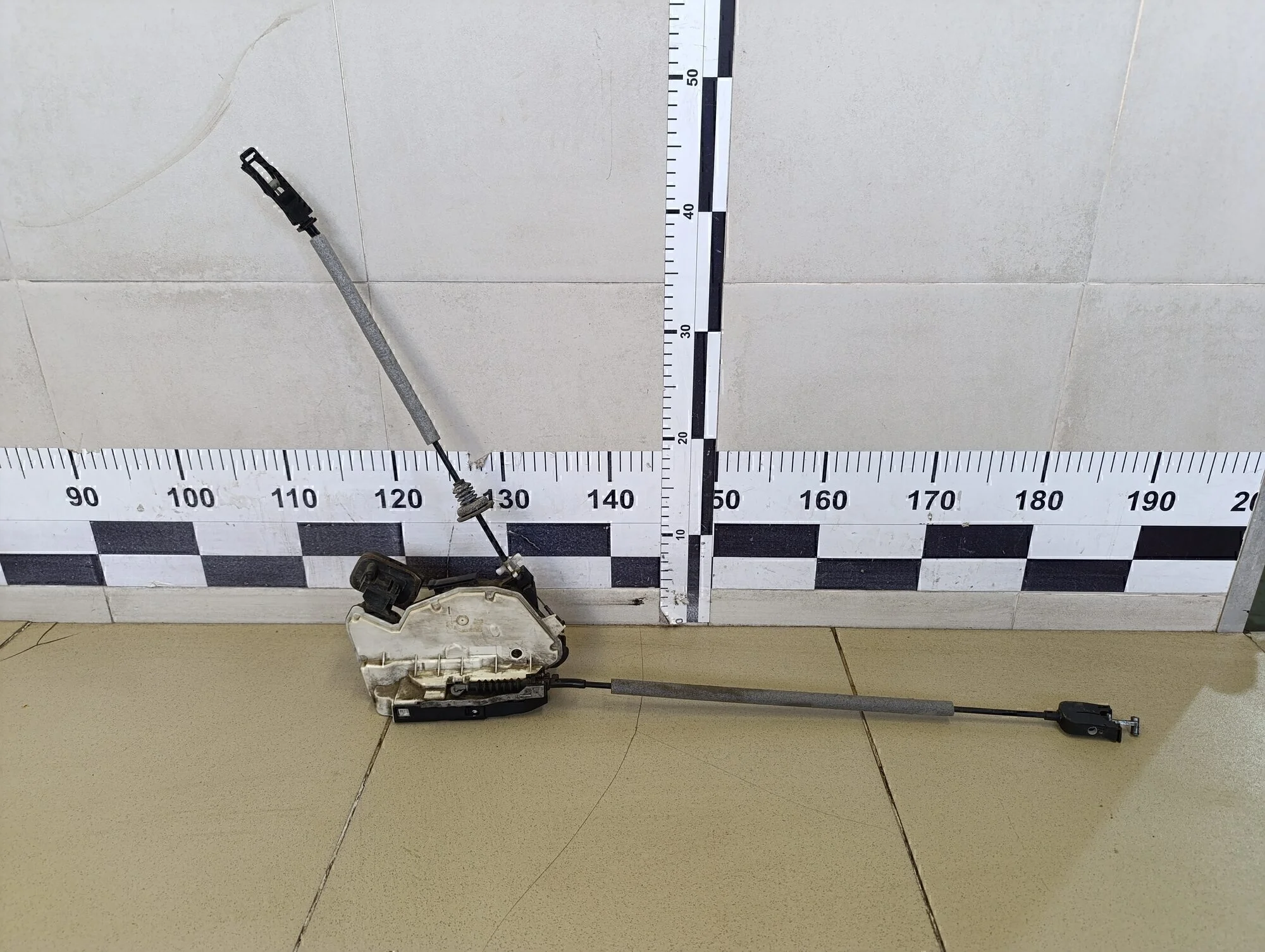 Замок двери задней правой Polo (Sed RUS) 2011>