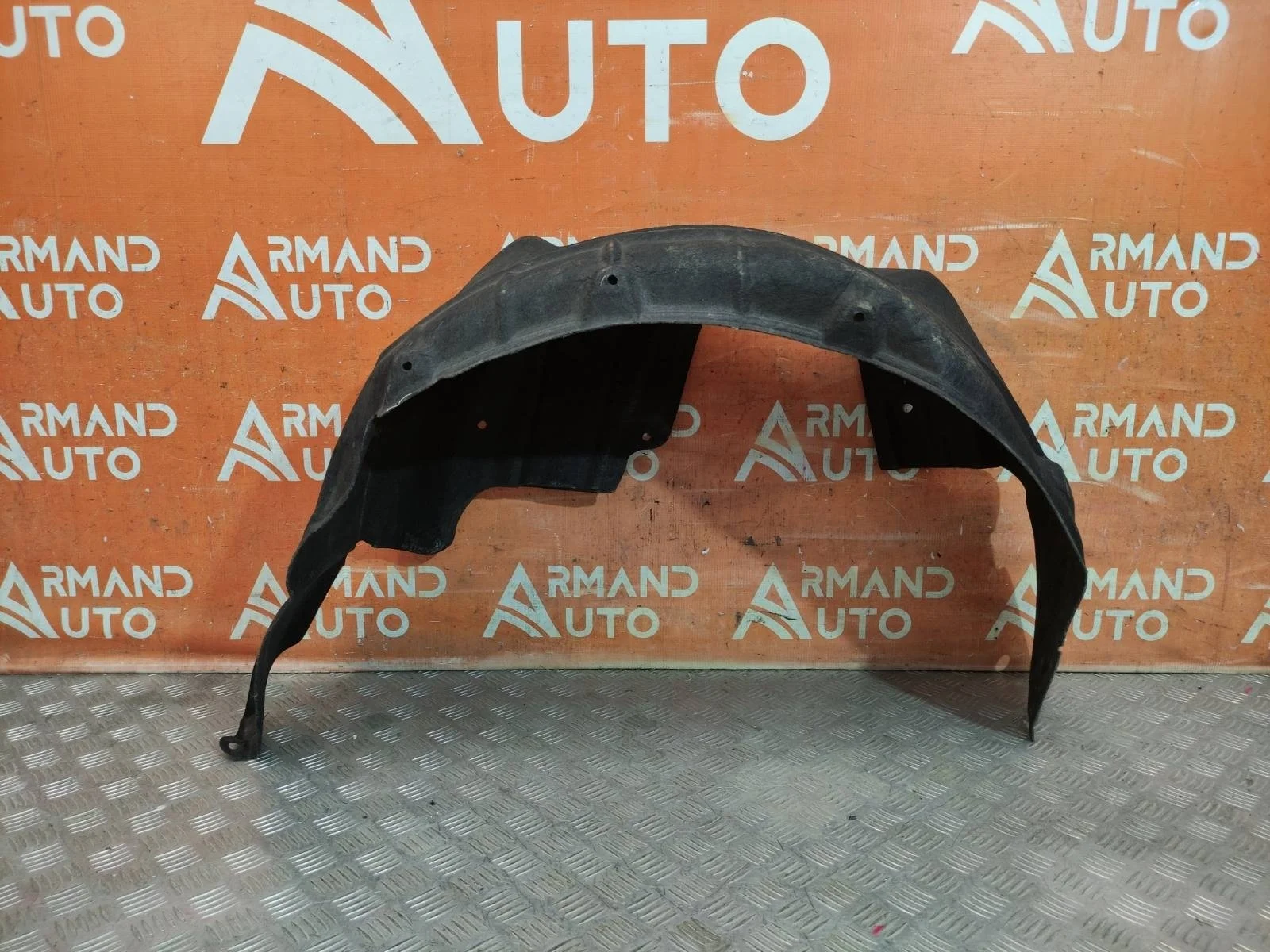 Подкрылок Toyota Camry 2017-нв 8 XV70