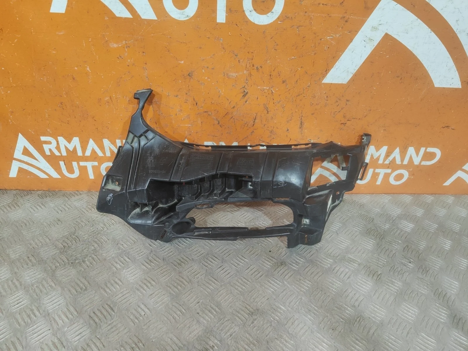 Кронштейн бампера BMW X3 2017-2021 G01