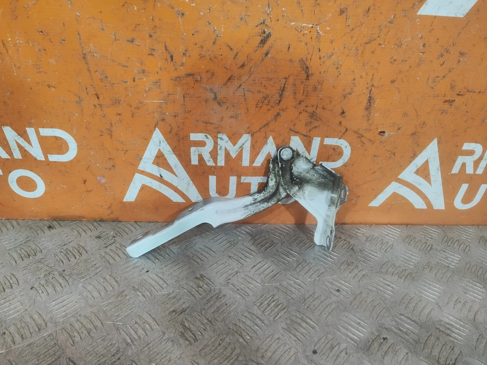 Петля капота Hyundai Creta 2016-2021