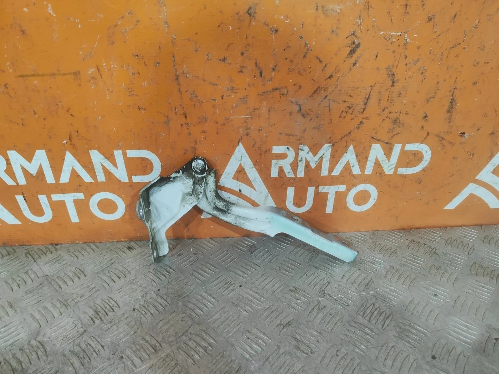 Петля капота Hyundai Creta 2016-2021