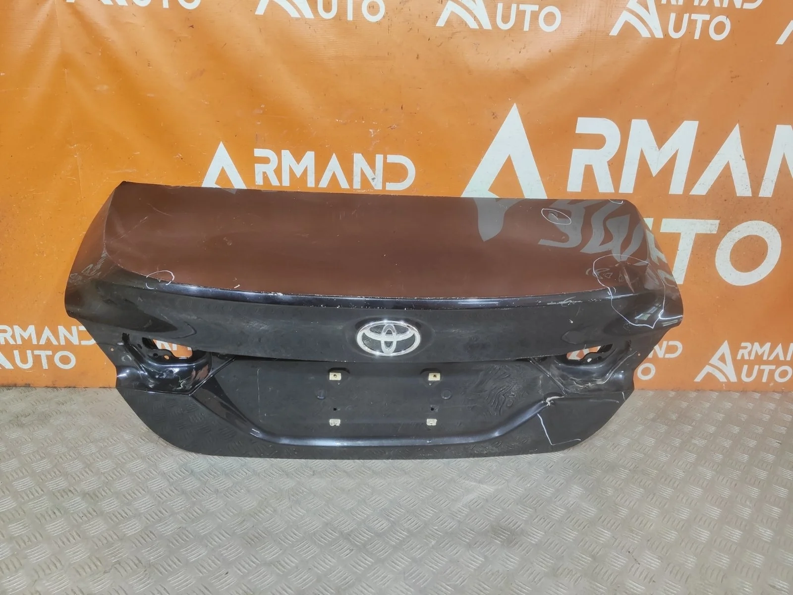 Крышка багажника Toyota Camry 2017-нв 8 XV70