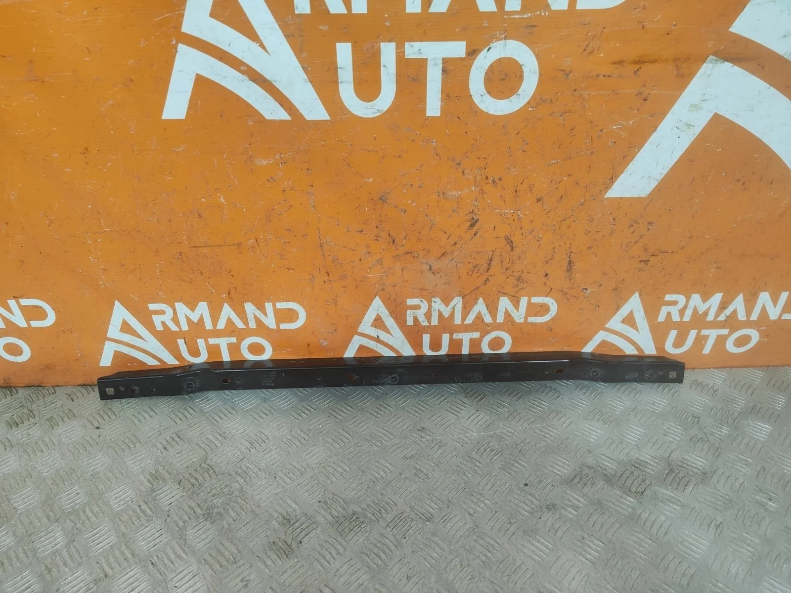 Панель передняя (суппорт радиатора) верхняя BMW X3 2017-нв G01