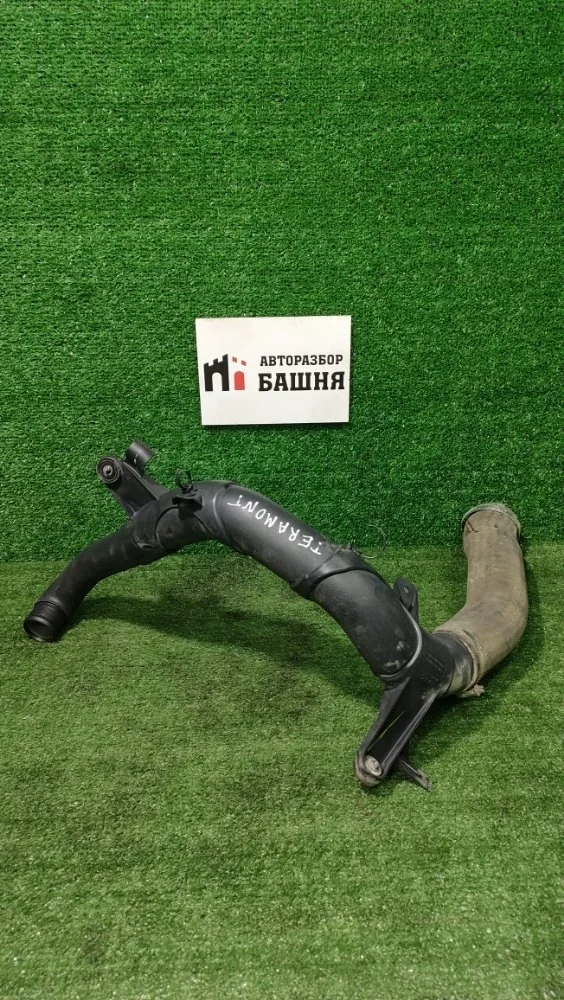 Патрубок интеркулера Volkswagen Teramont 2018 5Q0145840B CA1 CXDA