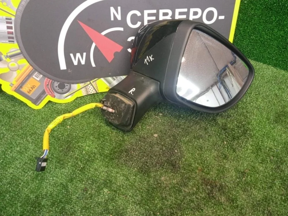 Зеркало Renault Kaptur 2019 963010497R HHA H4M429, правое