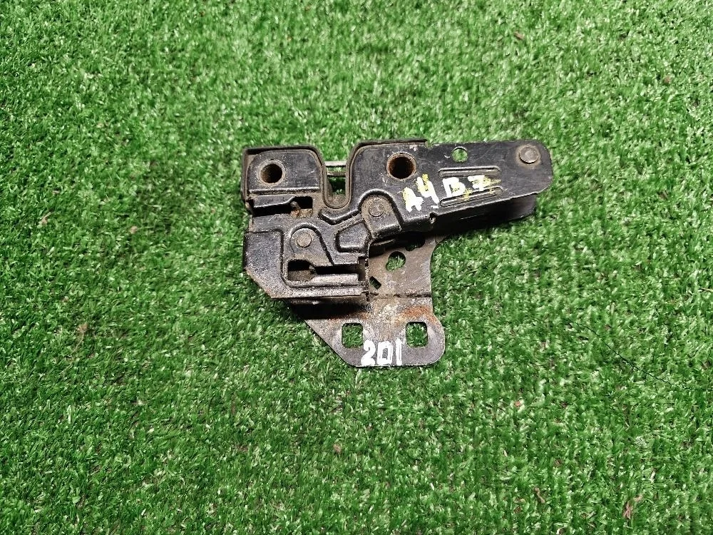 Замок капота Audi A4 B7