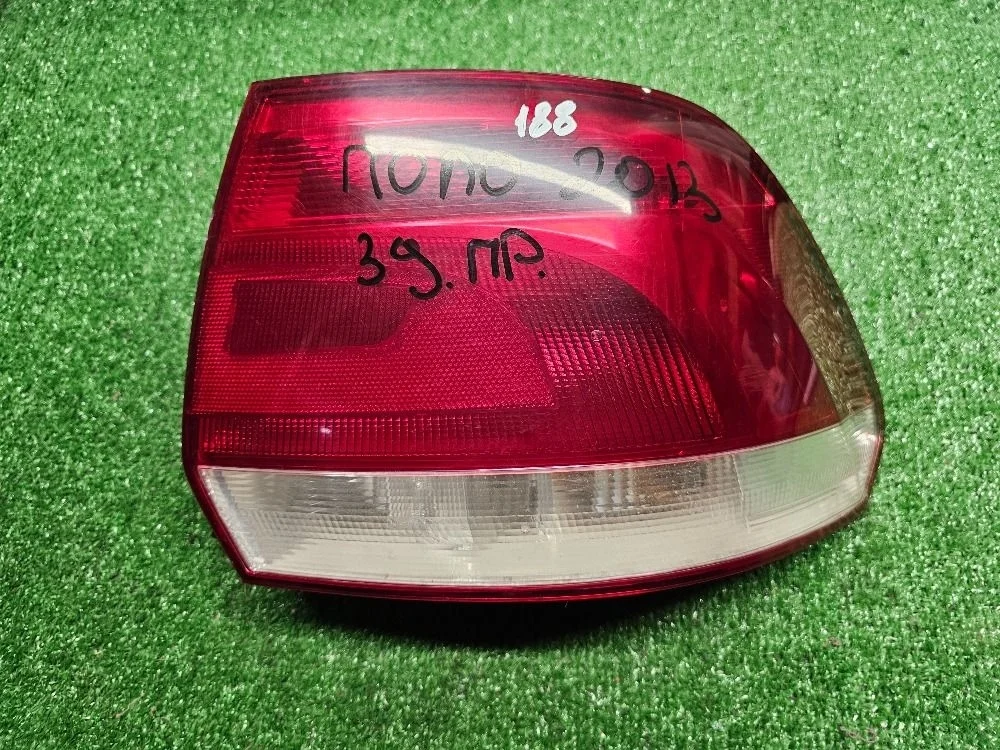 Фонарь задний правый Volkswagen polo 5