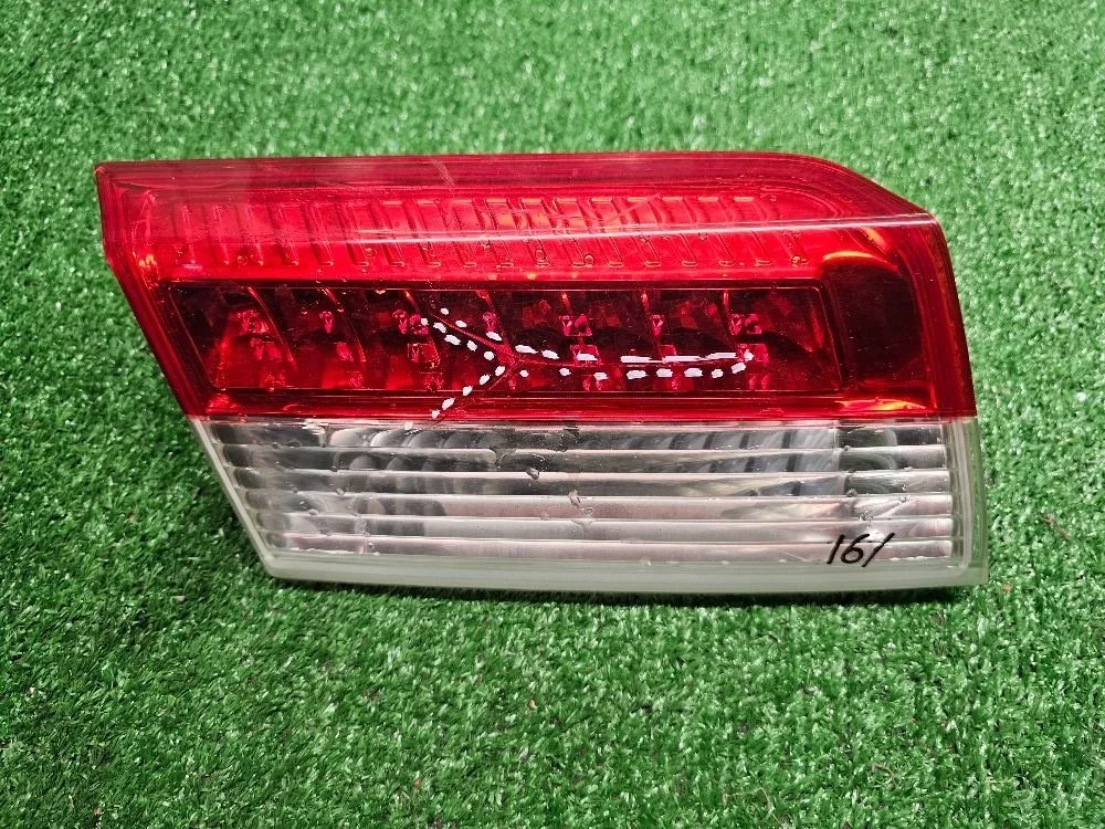 Фонарь задний левый Renault Laguna 3