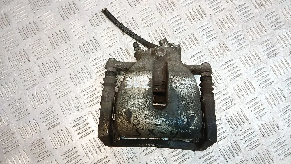 Суппорт тормозной передний правый Suzuki SX-4