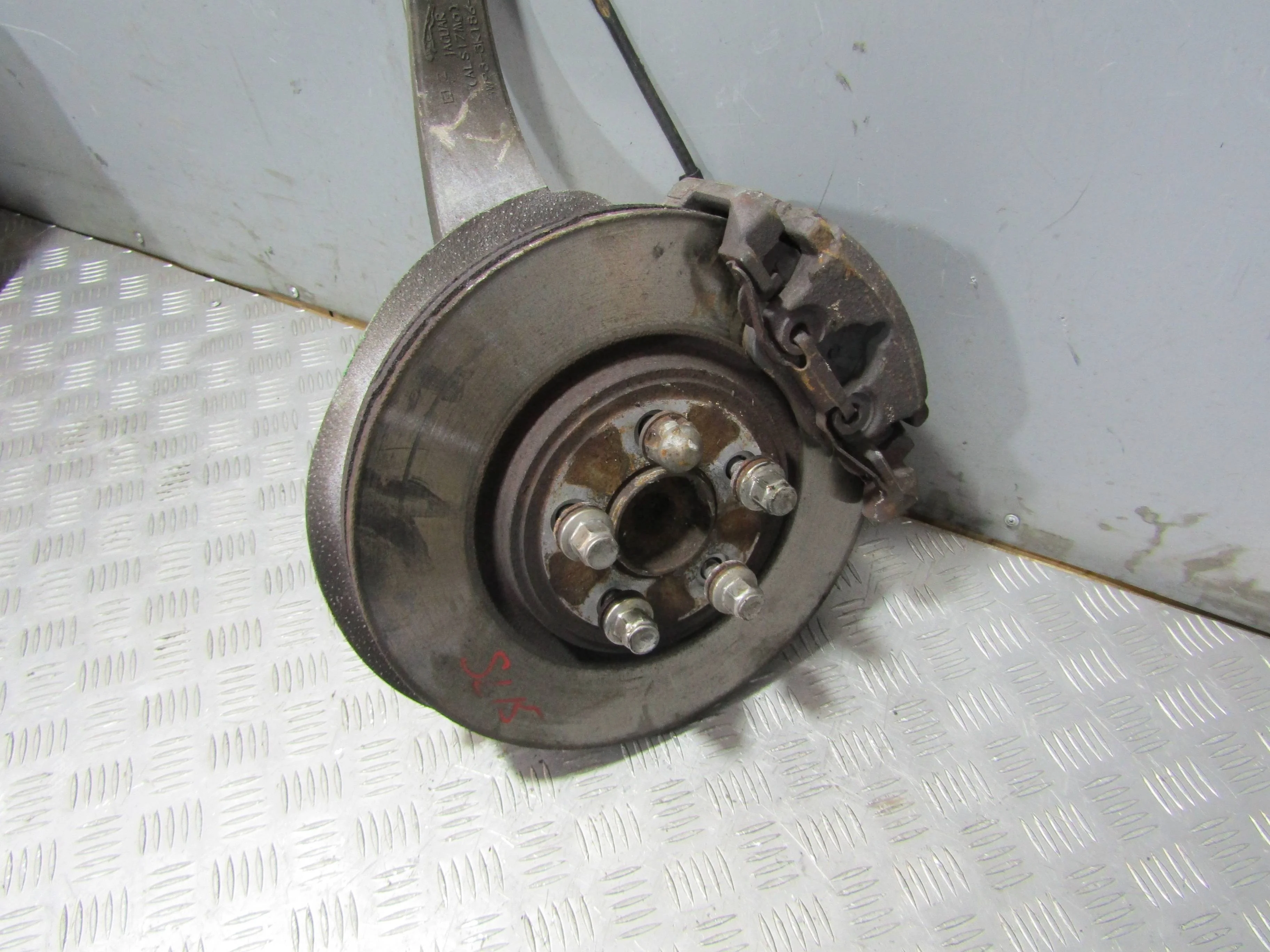 Диск тормозной передний JAGUAR S-type I рестайлин