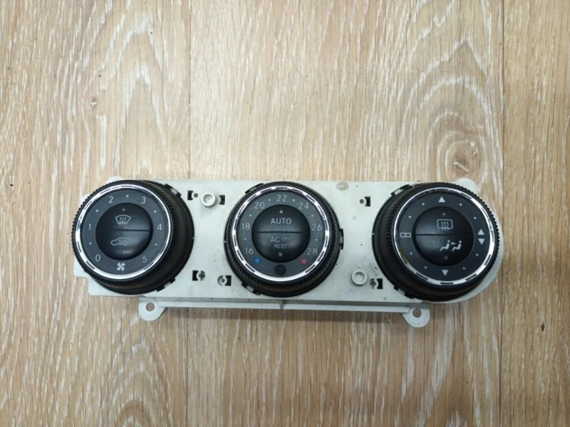 Блок управления климат-контролем Mercedes ML W163
