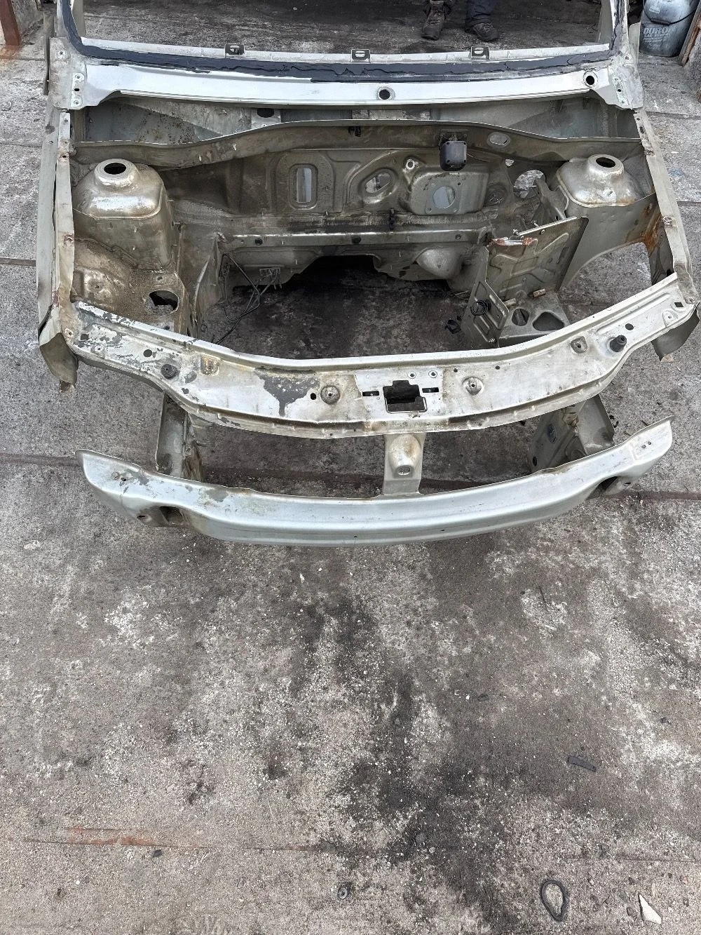 Передняя часть кузова ВАЗ (LADA) Largus I (2012—2021)