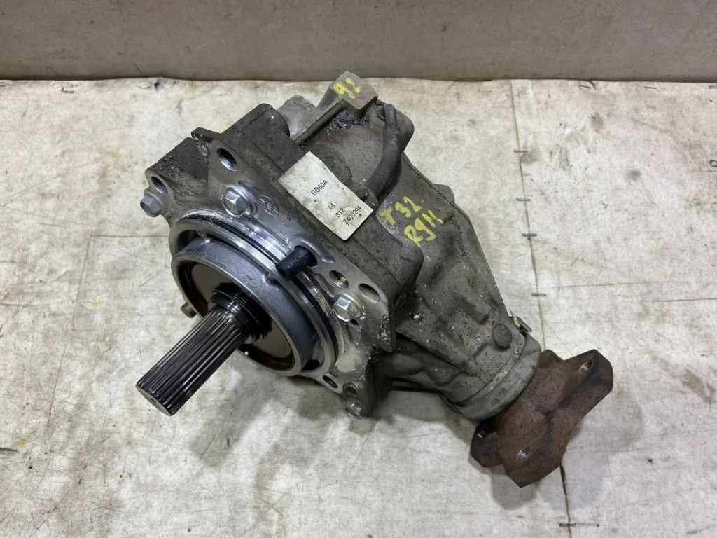 Раздаточная коробка  Nissan X-Trail T32  R9M 6MT