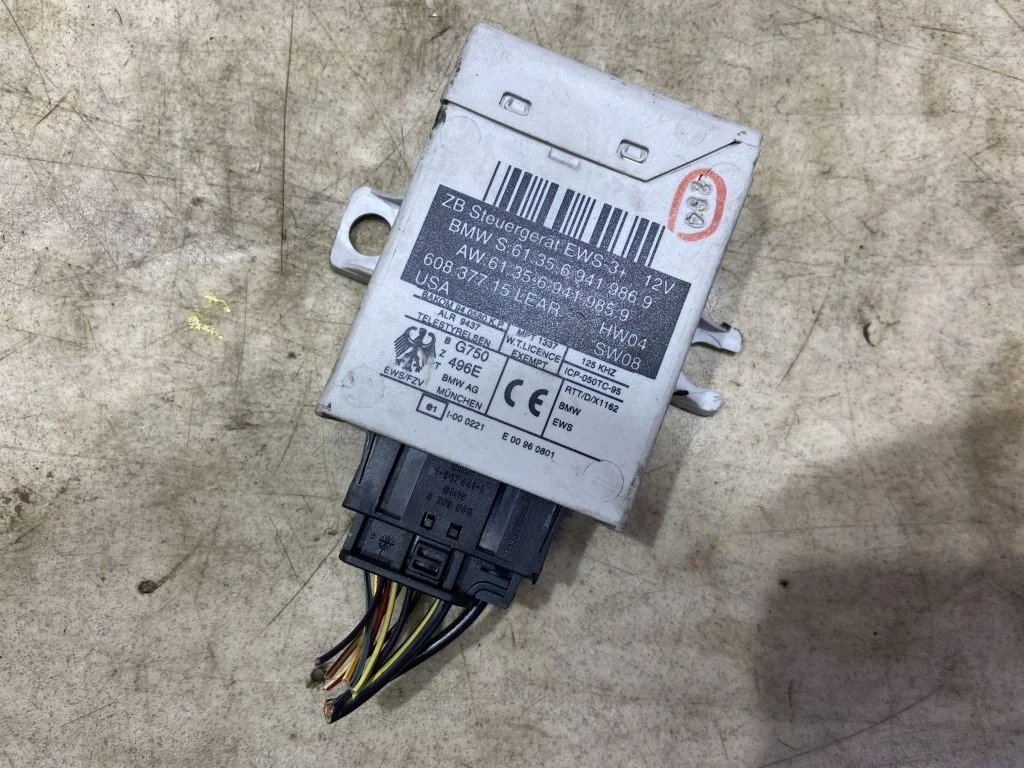 Блок EWS BMW X5 E53 61356941986