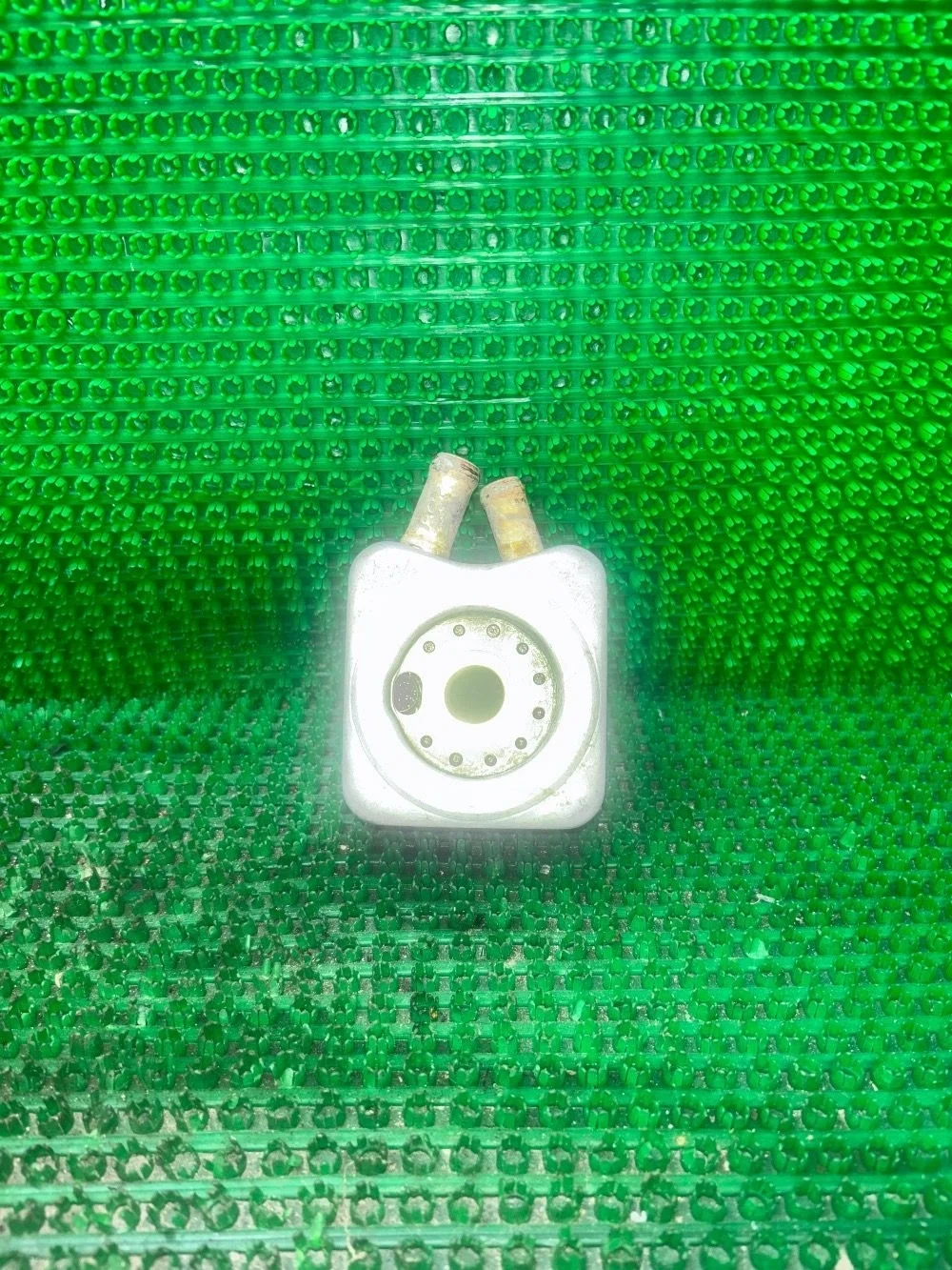 Масляный радиатор 028117021B A4 B6 (2000—2006) В наличии