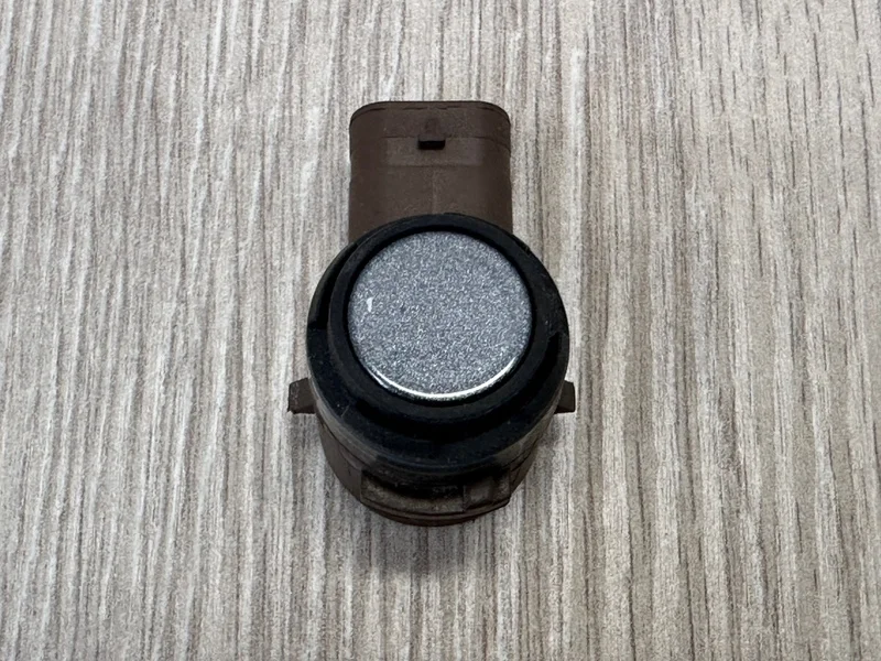 Датчик парктроника VW Touareg 3 2019- CR7