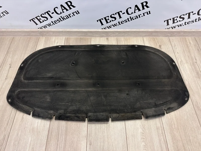 Шумоизоляция капота VW Touareg 2 2010-2018 7P
