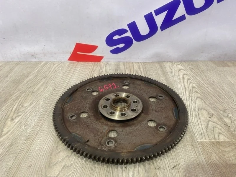 Маховик Mitsubishi Pajero 2009