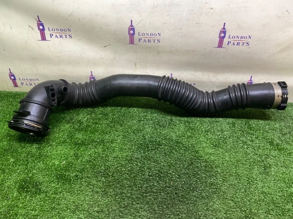 Воздуховод наддувочного воздуха BMW 528iX F10