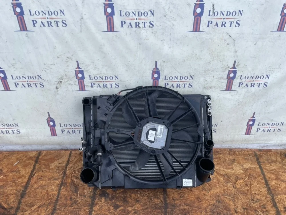 Кассета радиаторов BMW 335i E93