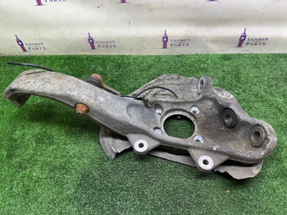 Кулак поворотный BMW X5 E70