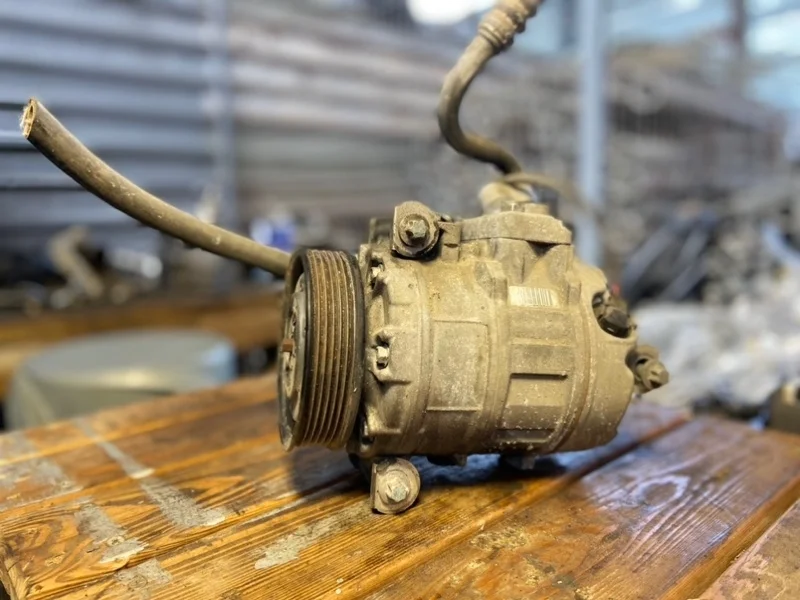 Компрессор кондиционера BMW 5-Series 2007 64526956715 E60 N52B25