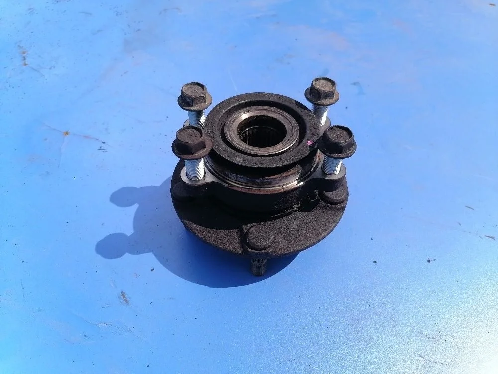 Ступица передняя Nissan X-Trail II (2007—2011) 40202JG01A