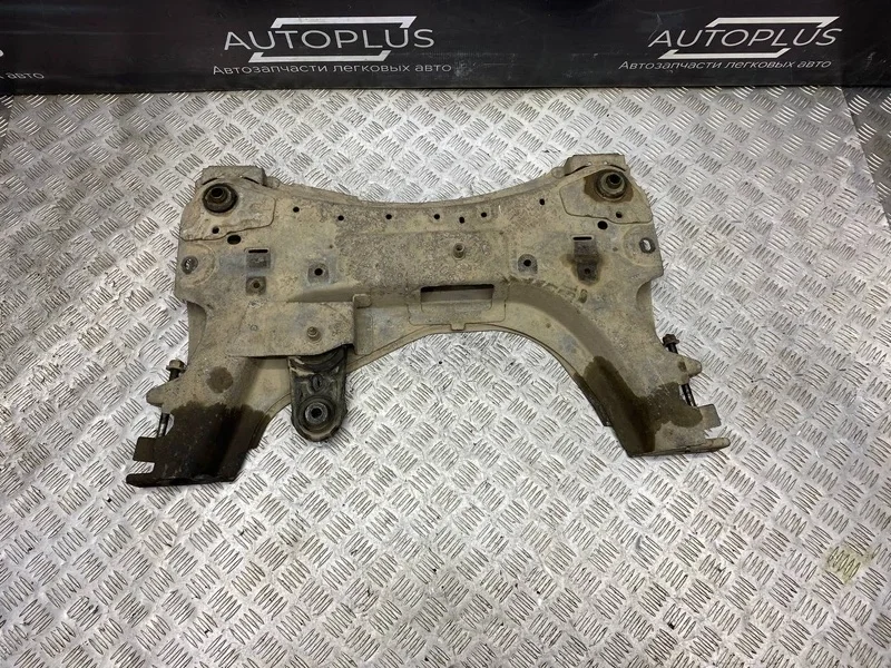 Подрамник Renault Megane 2008 8200742904 УНИВЕРСАЛ 1.5 K9K, передний