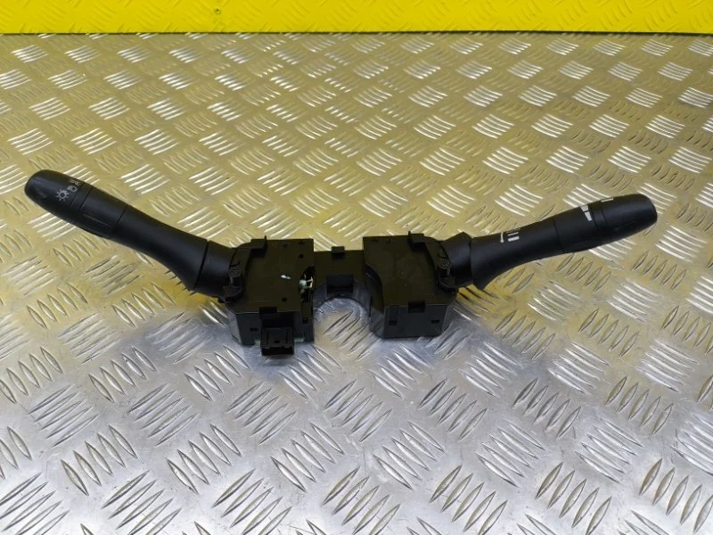 Переключатель подрулевой (стрекоза) Infiniti Fx 30D ( 2002-2013) 2010 255601BP0A 3.0 D V9X