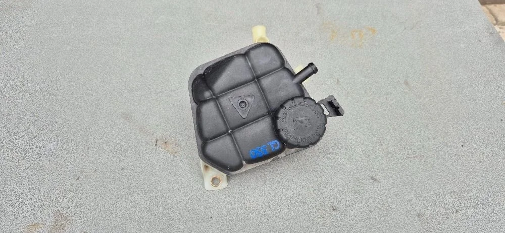 Бачок расширительный Mercedes Benz GL-Class X166