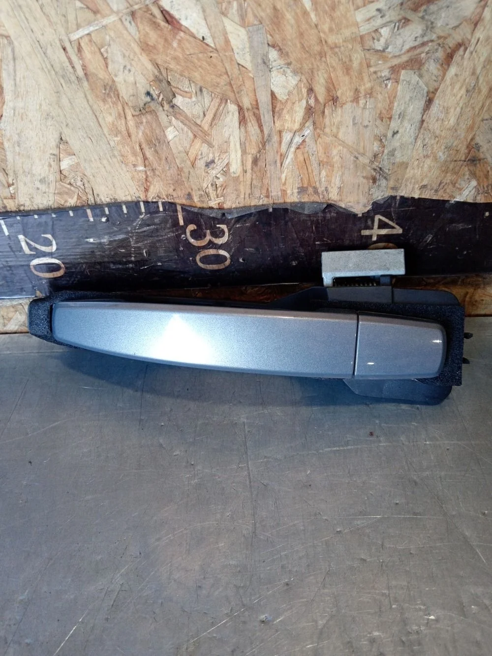 Ручка двери наружная левая Opel Antara I рестайлинг (2010—2017) 2012