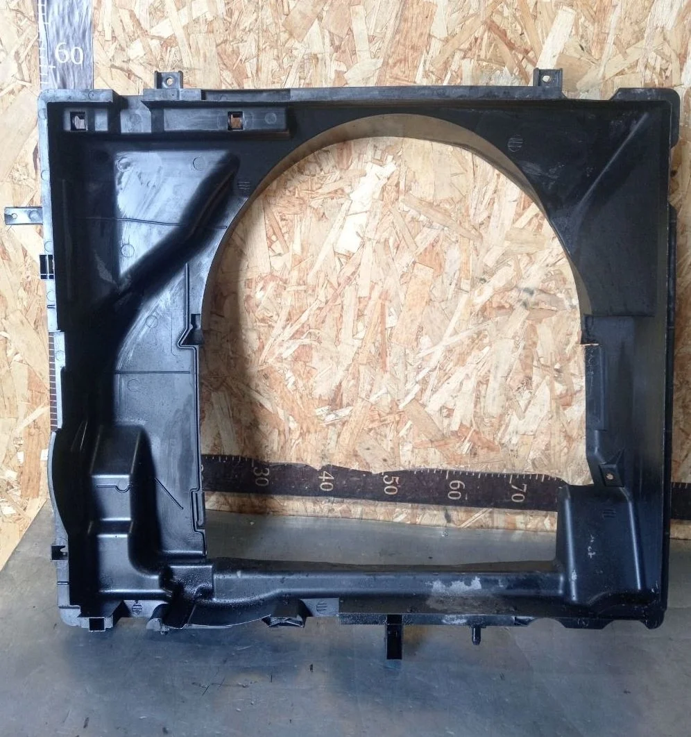 Диффузор вентилятора Nissan Pathfinder III рестайлинг (2010—2014) 2012 KL0 - SILVER METALLIC