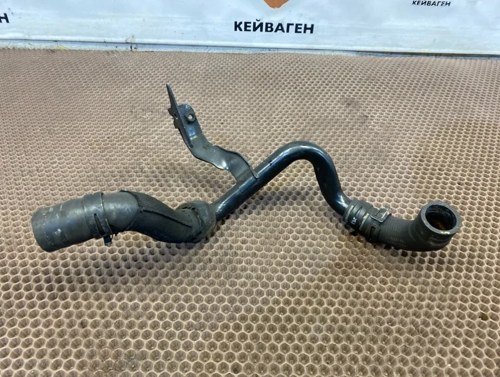 Трубка охлаждения Volkswagen Passat 2012 B6