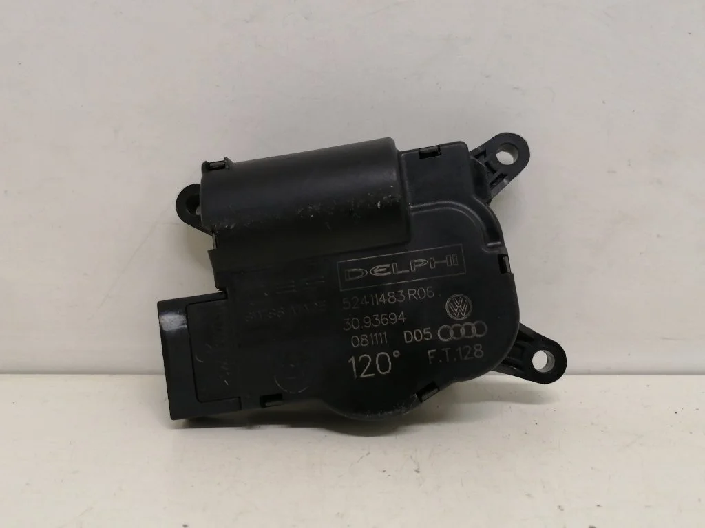 Сервопривод заслонок печки Audi Q7 2010 4L
