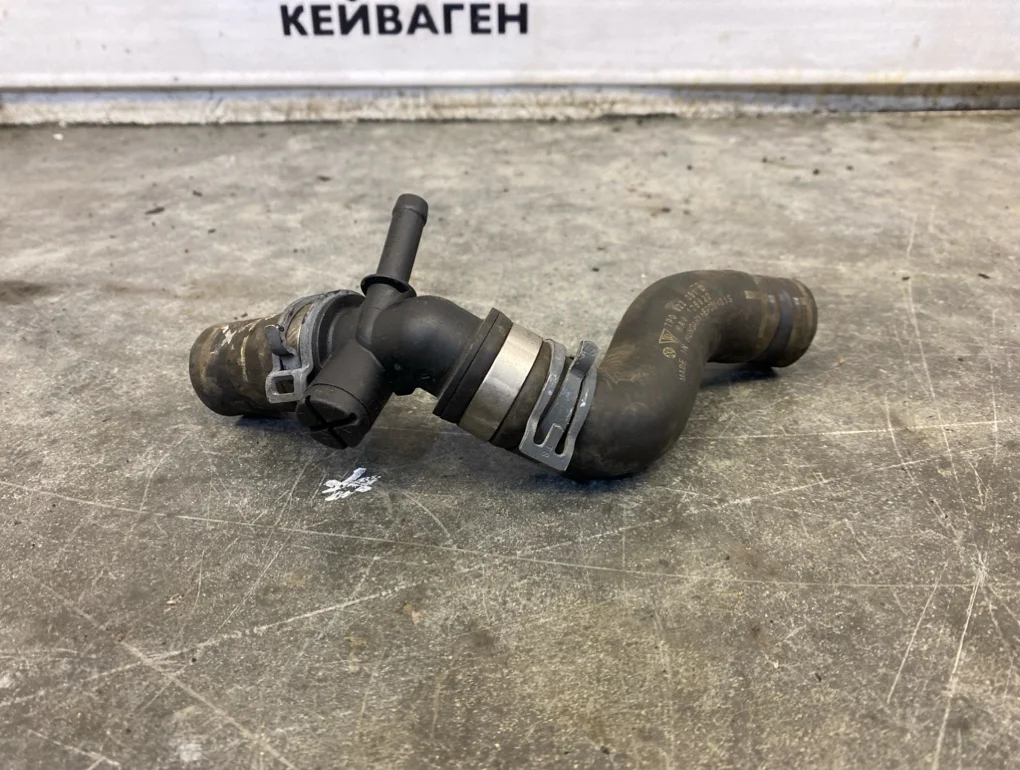 Патрубок системы охлаждения Porsche Cayenne 2011 958