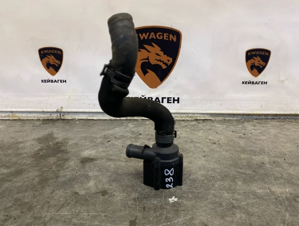 Дополнительный насос Audi A5 2017 F5