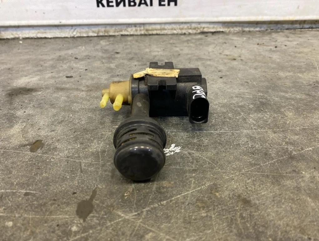 Клапан электромагнитный Volkswagen Transporter 2010 T5