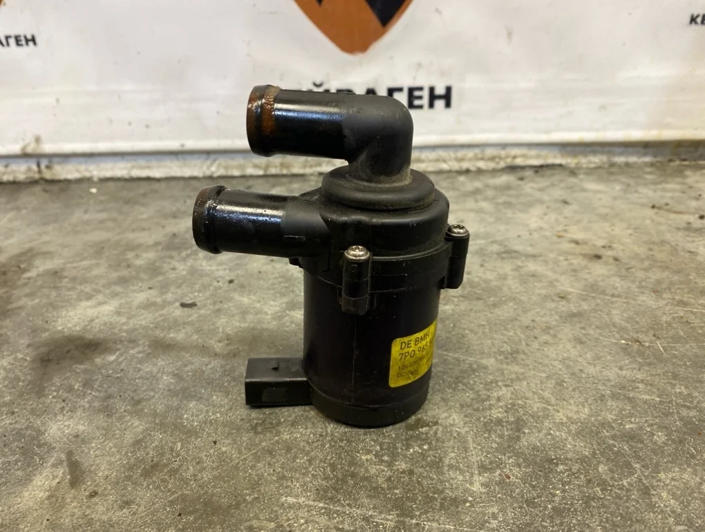 Дополнительный насос Audi Q7 2010 4L