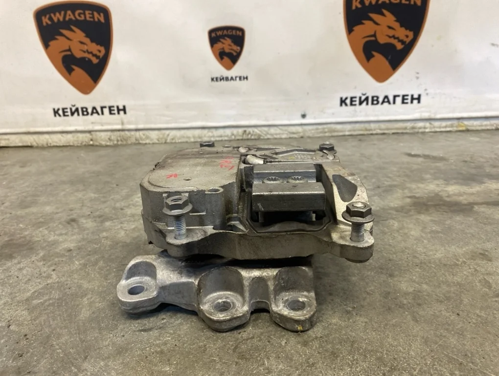 Подушка акпп Audi a7 2015 4G