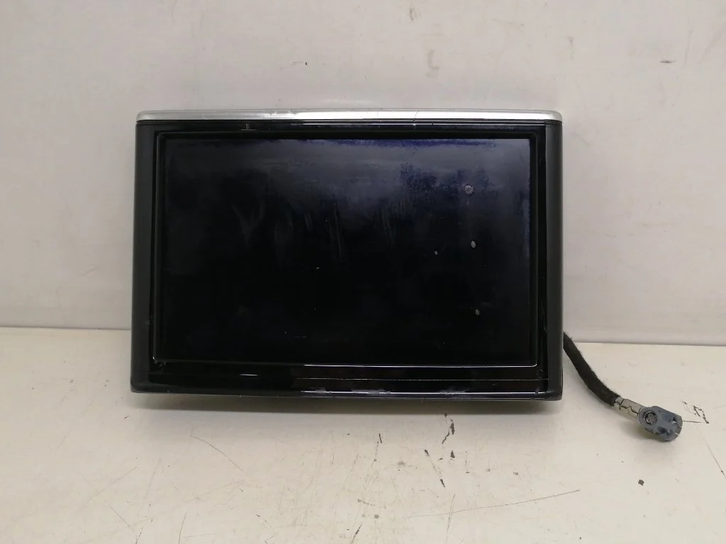 Монитор Audi A8 2013 D4