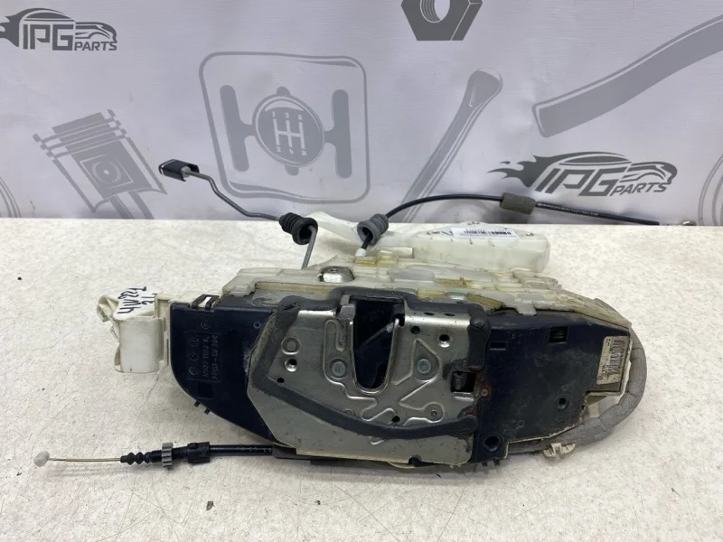 Замок задней левой двери Mercedes-benz 2008 W221