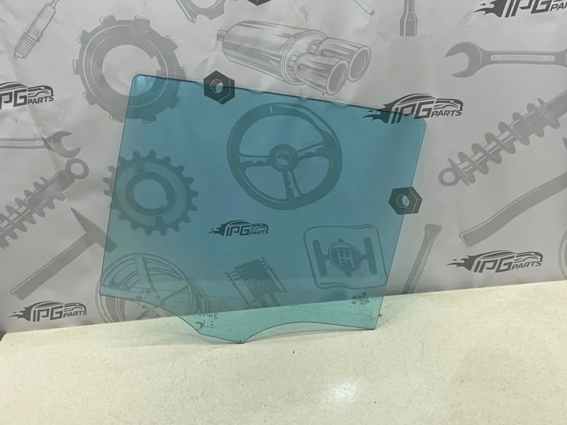 Стекло задней левой двери опускное Mercedes-benz 2006 W211