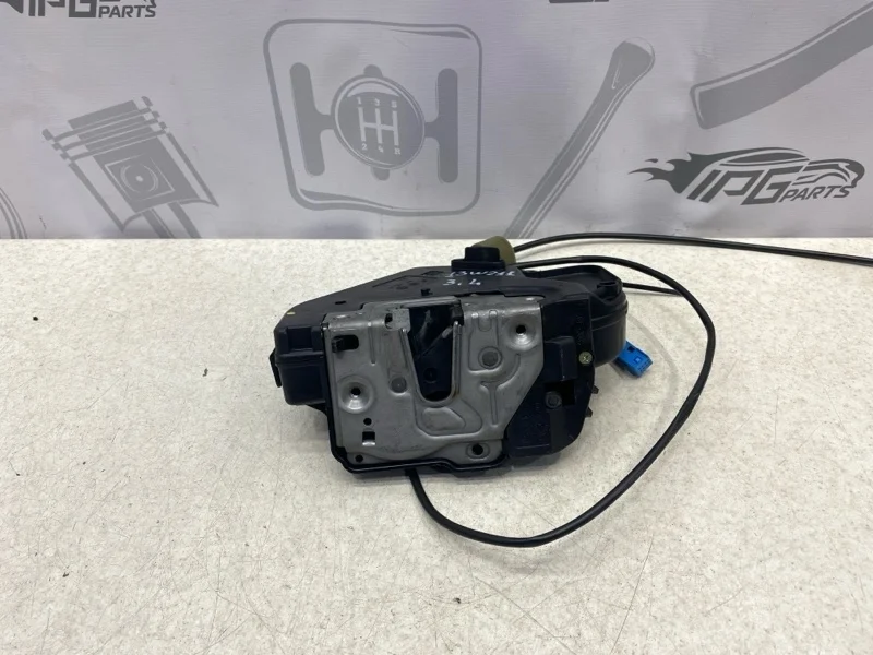 Замок задней левой двери Mercedes-benz 2007 W211