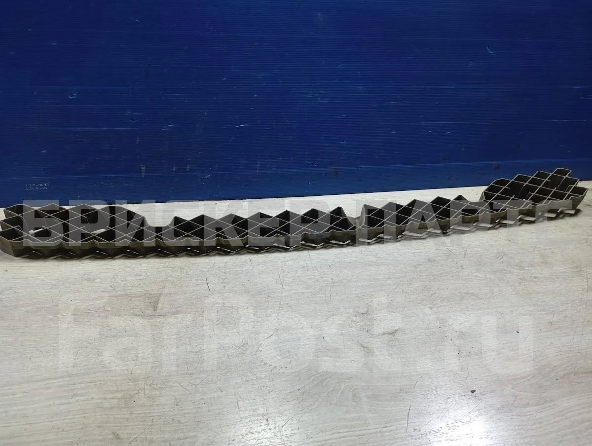 Усилитель бампера(зад) Мазда Трибьют 1 серия EP