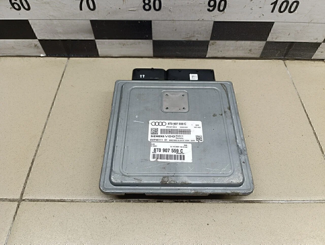 Блок управления двигателем A4 [B8] 2007-2015