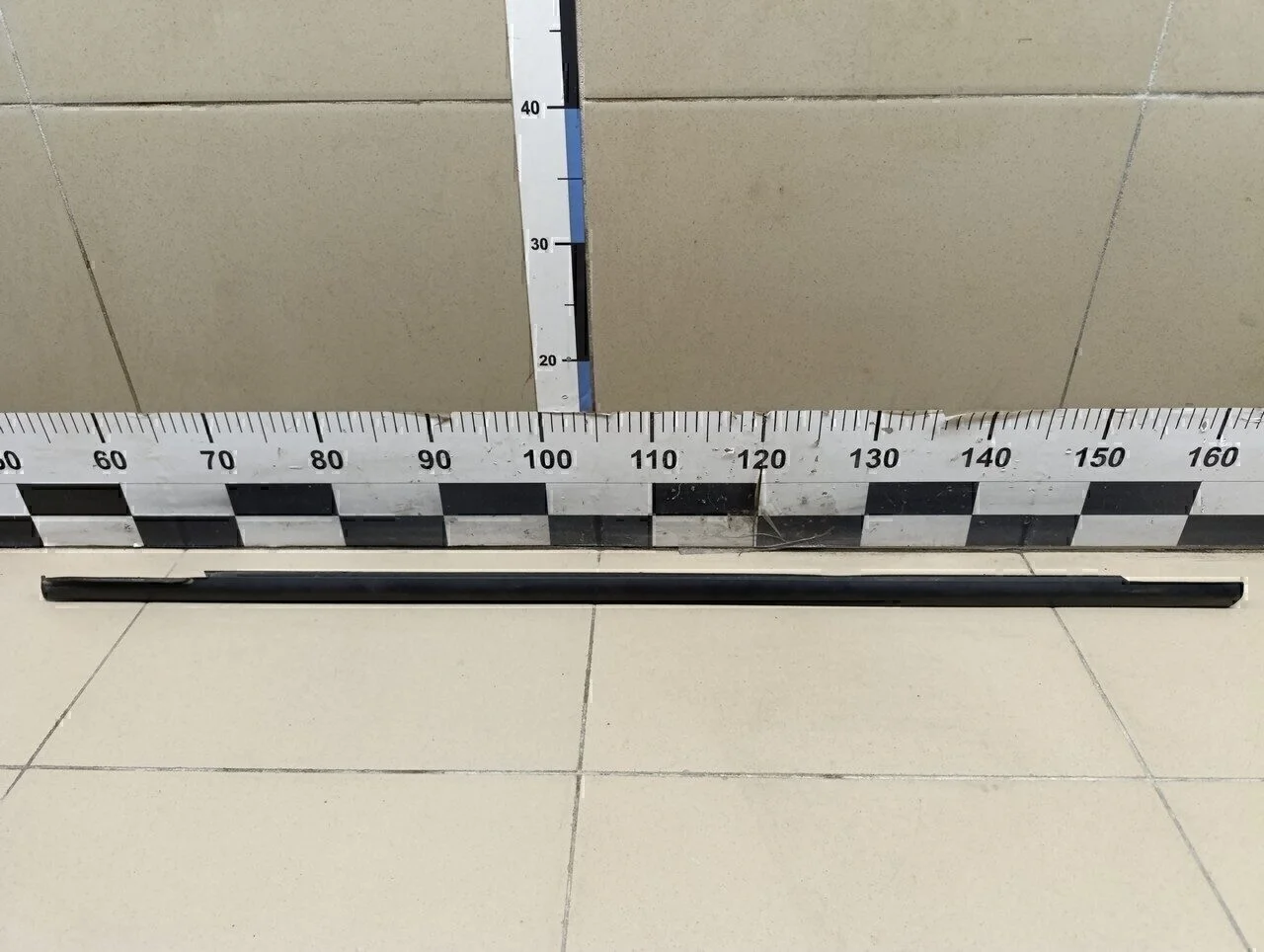 Накладка стекла переднего левого Focus III 2011>